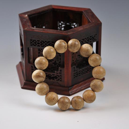 Umino's Product Image