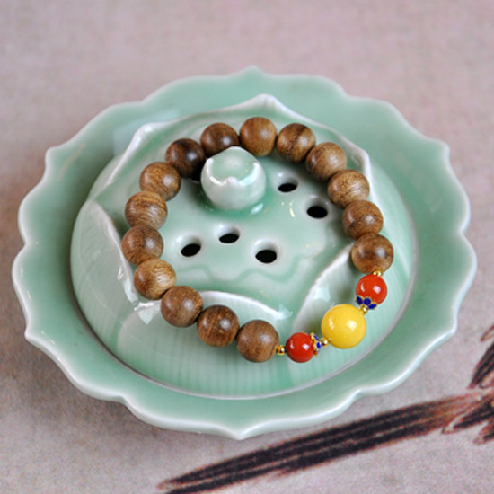 Umino's Product Image